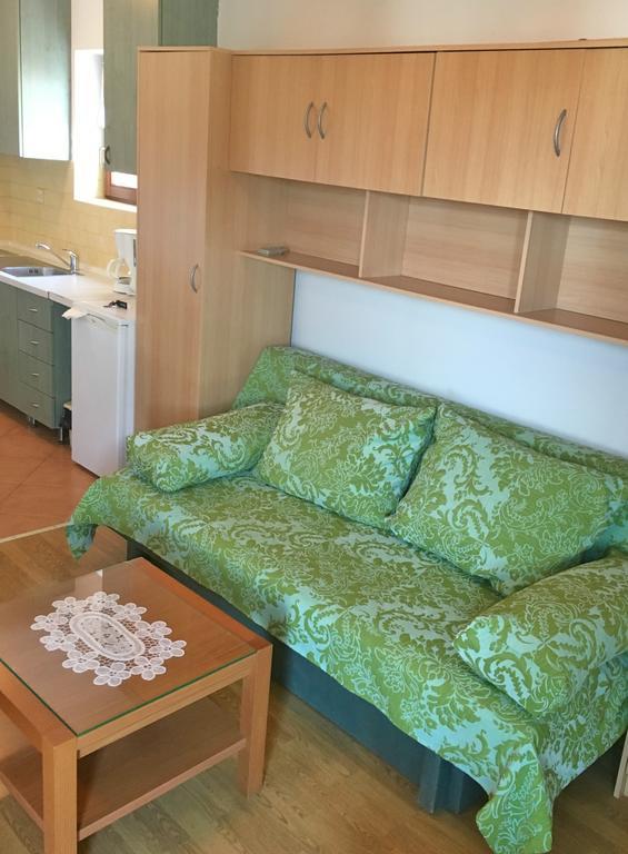 Apartman Frane Krk Town Buitenkant foto