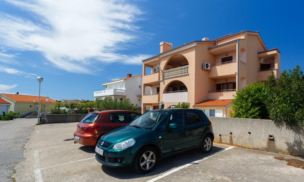 Apartman Frane Krk Town Buitenkant foto